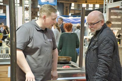 20200215-FXT38310-Gespraech-02